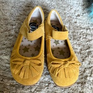 NWOT Livie & Luca shoe